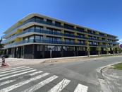 Prodej bytu 2+kk s balkónem v projektu Rezidence Thera, Kukleny - Hradec Králové, cena 7993450 CZK / objekt, nabízí 