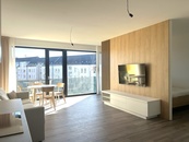 Pronájem nového bytu 1+kk s balkonem a venkovním parkovacím stáním - Rezidence Thera, Hradec Králové - Kukleny, cena 22000 CZK / objekt / měsíc, nabízí 