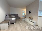 Pronájem bytu 3+kk s balkonem po rekonstrukci v Hradci Králové Severní ulici, cena 18500 CZK / objekt / měsíc, nabízí EVROPA realitní kancelář