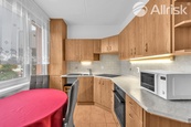 Pronájem bytu 2+1 58 m2, Hradec Králové - Pražské Předměstí, cena 16500 CZK / objekt / měsíc, nabízí 
