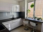 Pronájem 2+1 v Hradci Králové, cena 24000 CZK / objekt / měsíc, nabízí 