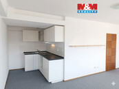 Pronájem bytu 1+kk, 30 m2, Hradec Králové, ul. Slezská, cena 12500 CZK / objekt / měsíc, nabízí 