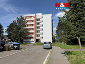 Pronájem bytu 1+kk, 35 m2, Hradec Králové, ul. Hradecká, cena 11000 CZK / objekt / měsíc, nabízí 