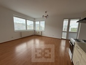 Pronájem bytu 2+kk 59 m2, Hradec Králové - Třebeš, cena 19900 CZK / objekt / měsíc, nabízí 