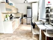 Pronájem bytu 2+kk 52 m2 Uhelná, Hradec Králové, cena 15000 CZK / objekt / měsíc, nabízí 