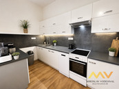 Stylový byt 2+kk, 61 m2 v samotném centru Hradce Králové - ul. Mánesova., cena 6290000 CZK / objekt, nabízí 