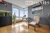 Exkluzivně nabízíme na prodej byt 3+1/L, U Střelnice, Hradec Králové - Malšovice, cena 7850000 CZK / objekt, nabízí 